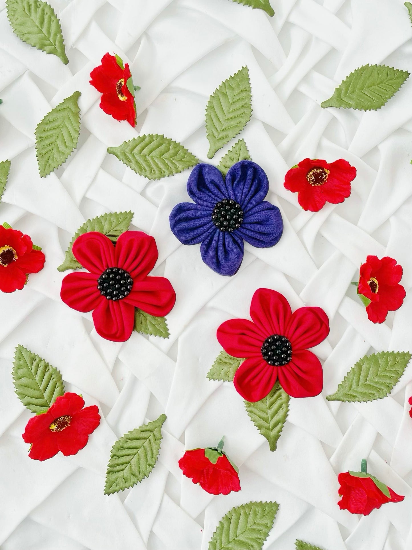 Poppie Flower Bow