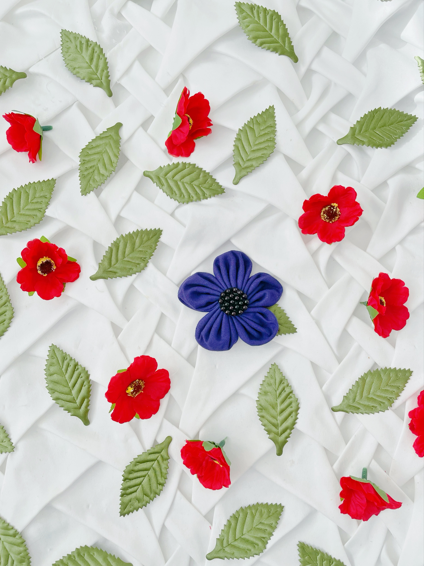 Poppie Flower Bow