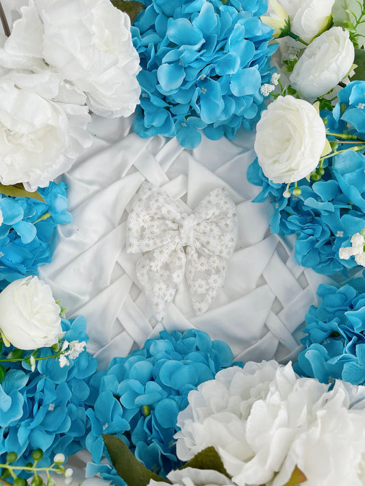 Love Stories - Dasiy Lace Bow
