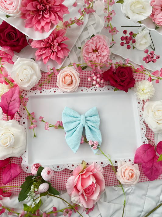 Springtime Sipping - Blue Roses Bow